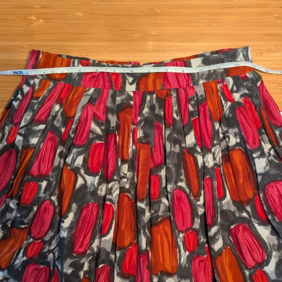 S - handmade floral skirt - Picture 4 of 9